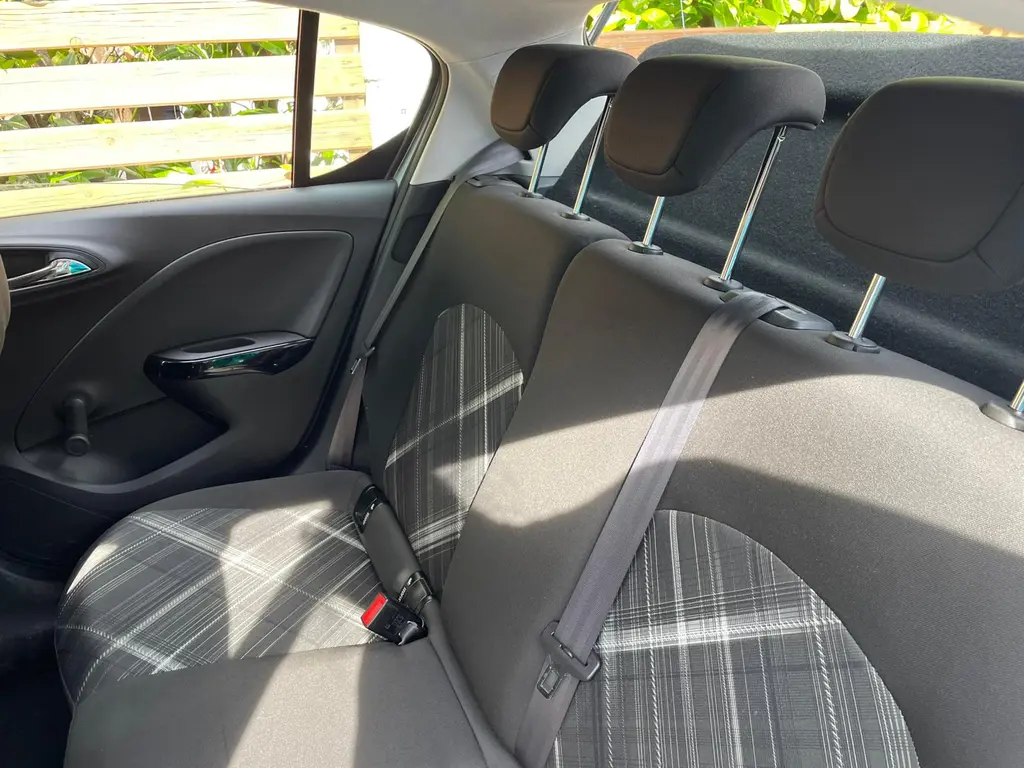 osobní vůz OPEL CORSA E 1.4 XEL, automat - fotka 6