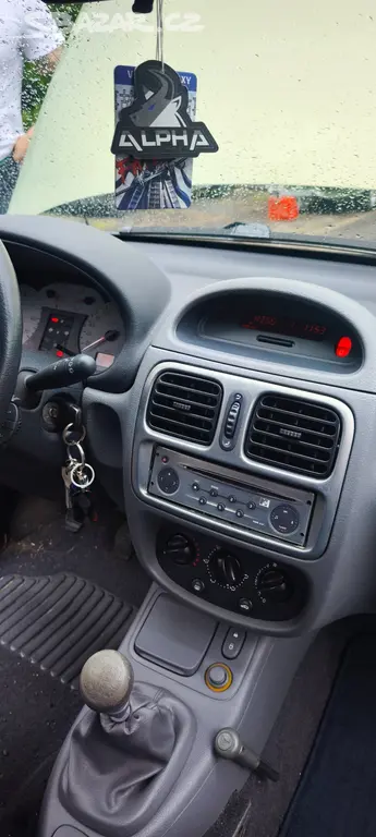 Renault Clio najeto 81.461km, STK 3/28 - fotka 6