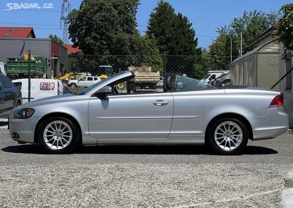 Volvo C70 2.0D CABRIO KŮŽE KLIMA ALU manuální - fotka 5