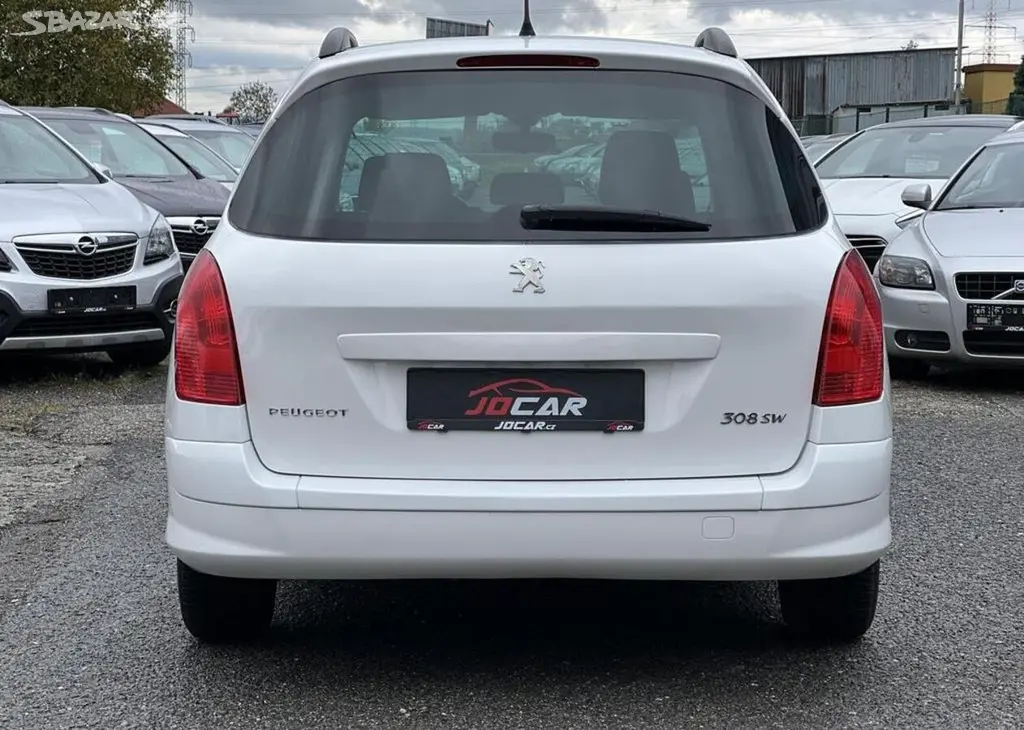 Peugeot 308 1.6HDi KOUPENO V ČR odp.DPH manuální - fotka 6
