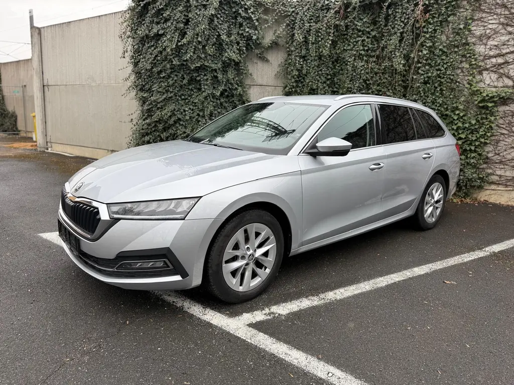 Škoda Octavia 4 STYLE 2.0TDI 110KW DSG/2023/144Tkm - fotka 3
