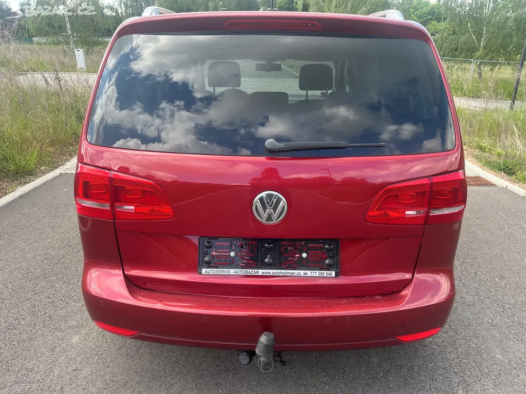 Volkswagen Touran 1.4 TSI DSG tažné alu - fotka 5