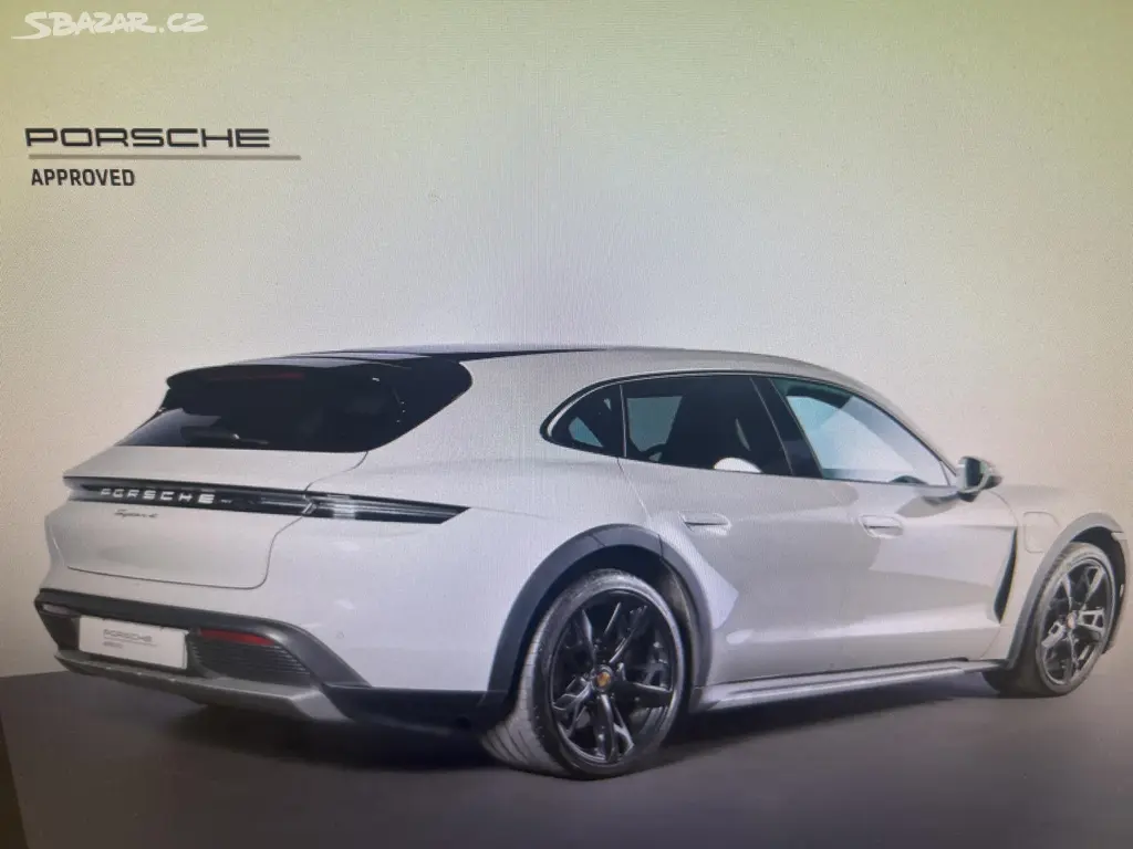 Porsche Taycan, 4 CROSS TURISMO 93% - fotka 3