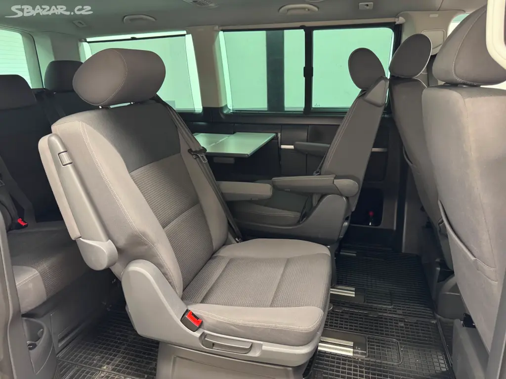 VW Multivan T5.1 2.0tdi 103 kw - fotka 4