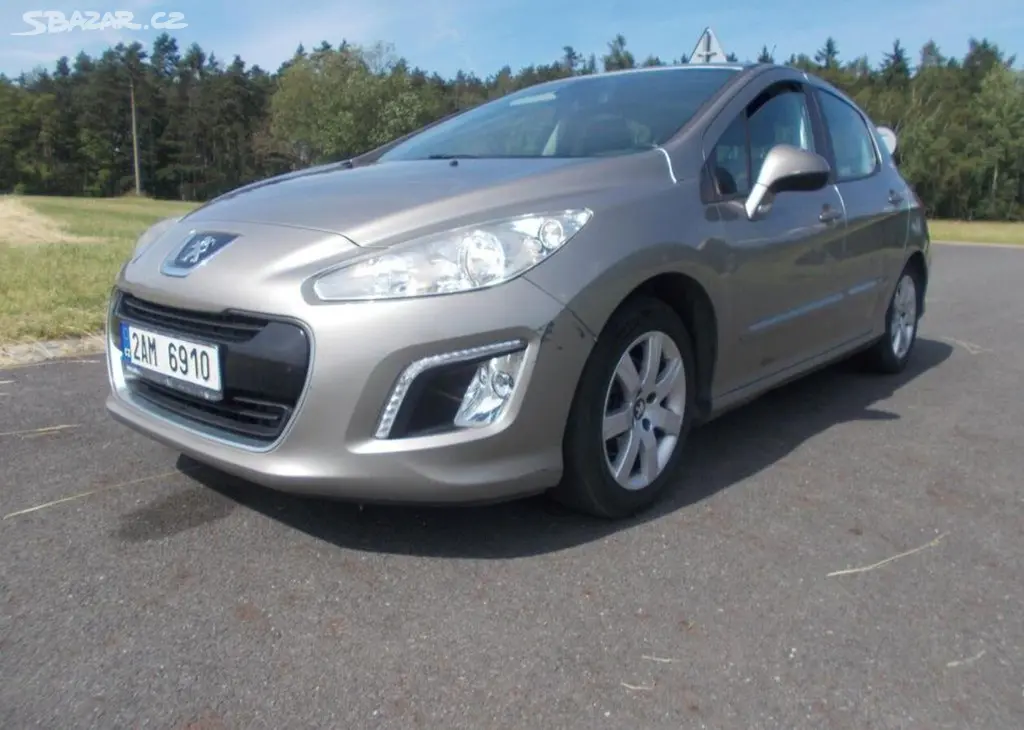 Peugeot 308 1,6HDI automat 1maj 118 000 km nafta