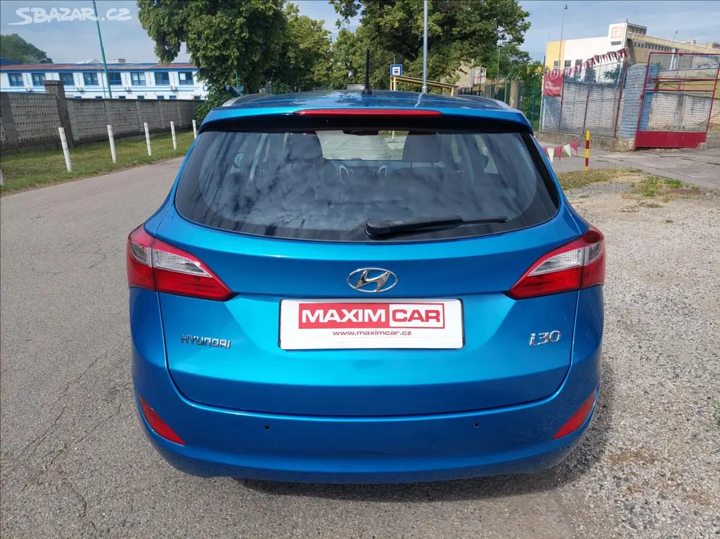 Hyundai i30, 1,6 GDi TOP STAV bez investic - fotka 6