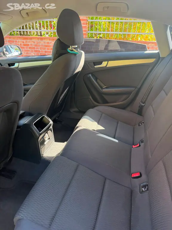 Audi A5 Sportback 2.0 TDI 125 kW, 6st. manuál - fotka 6