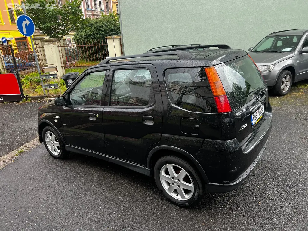 Suzuki Ignis, 1,5i 73 Kw, 140674 Km R. v.: 3/2005 - fotka 5