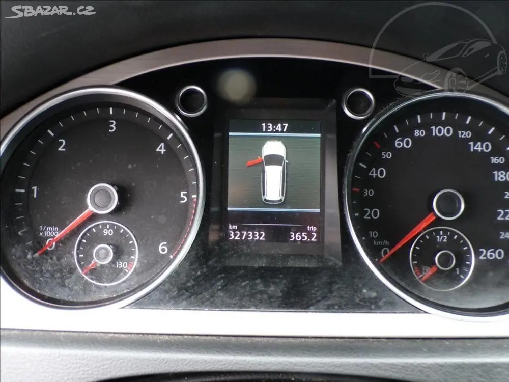 Volkswagen Passat 2,0 TDI AUTOMAT - fotka 6