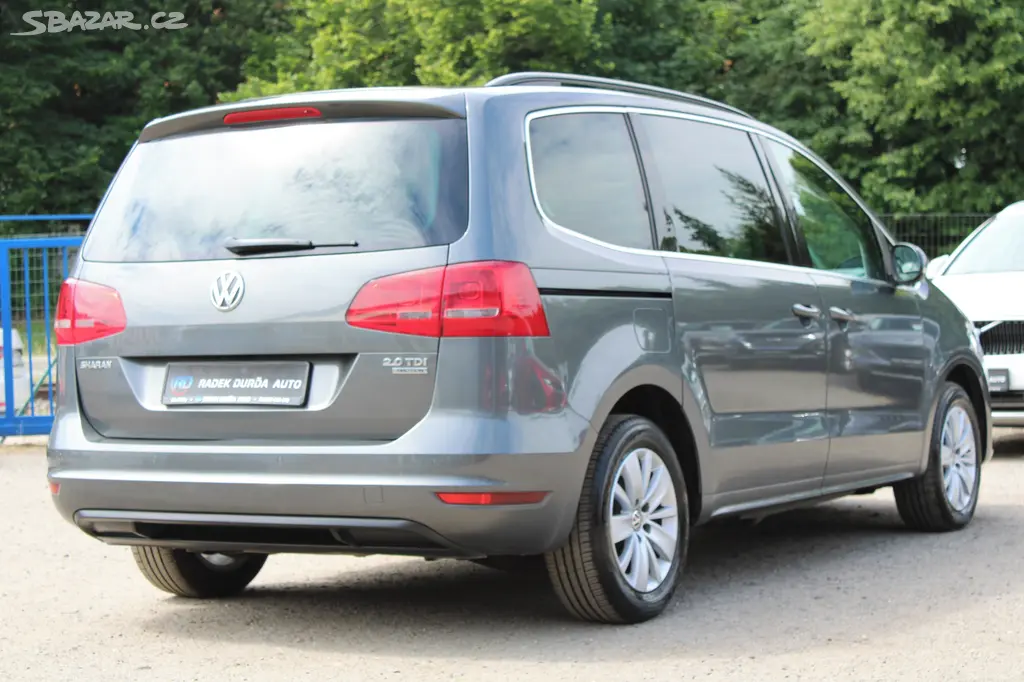 Volkswagen Sharan 2,0 TDI 4x4,7MÍST,TAŽNÉ,2014 - fotka 5