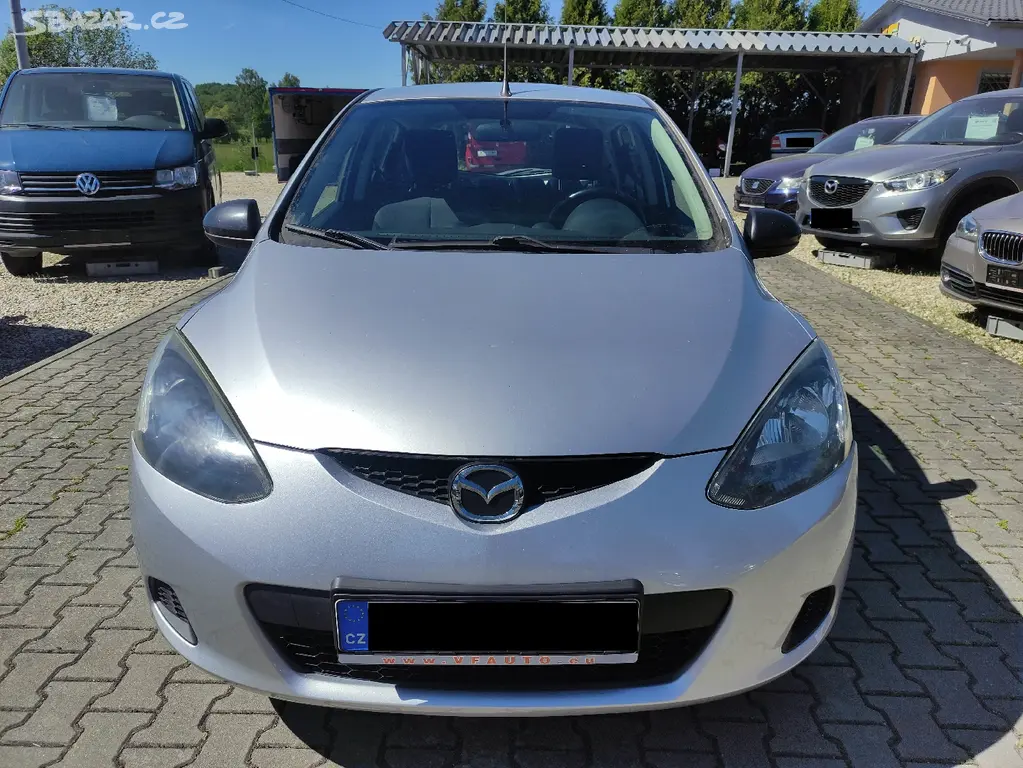 MAZDA 2 1.4i DOHC 16V 55KW,KLIMA,2x ALU. - fotka 2