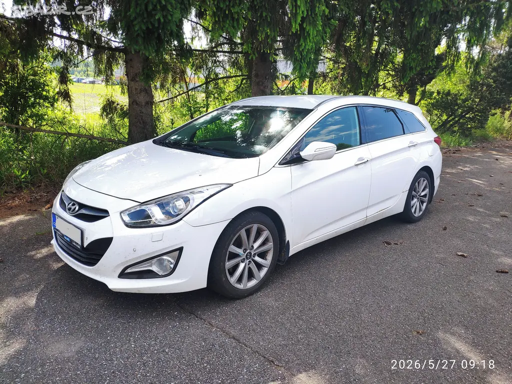 Hyundai i40 1.7 CRDi 100 kW Combi, CENA - fotka 2