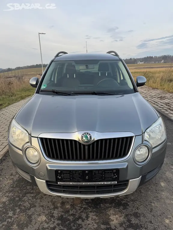 Škoda Yeti 1.2 TSI tažné couvací senzory - fotka 2