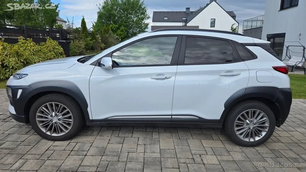 Hyundai Kona 1,6 T-GDI 4x4, Premium, 2019 - fotka 2