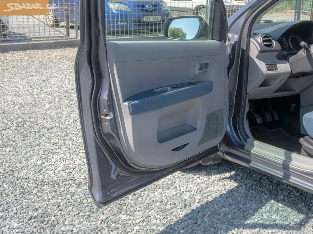Mazda 2 1.25i 55KW KLIMA - fotka 3