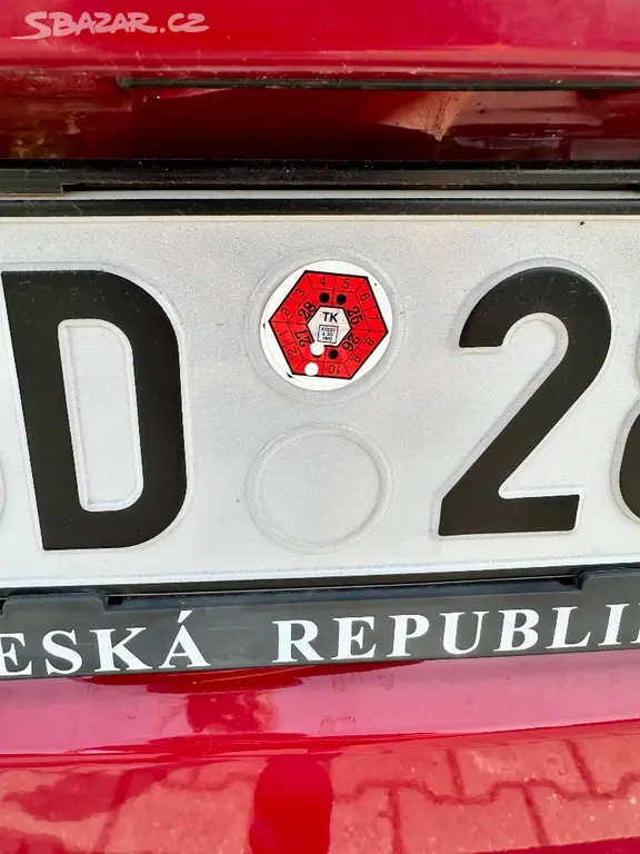 Kia CEED, r.v. 2009 1,4 / 80 kW - fotka 5