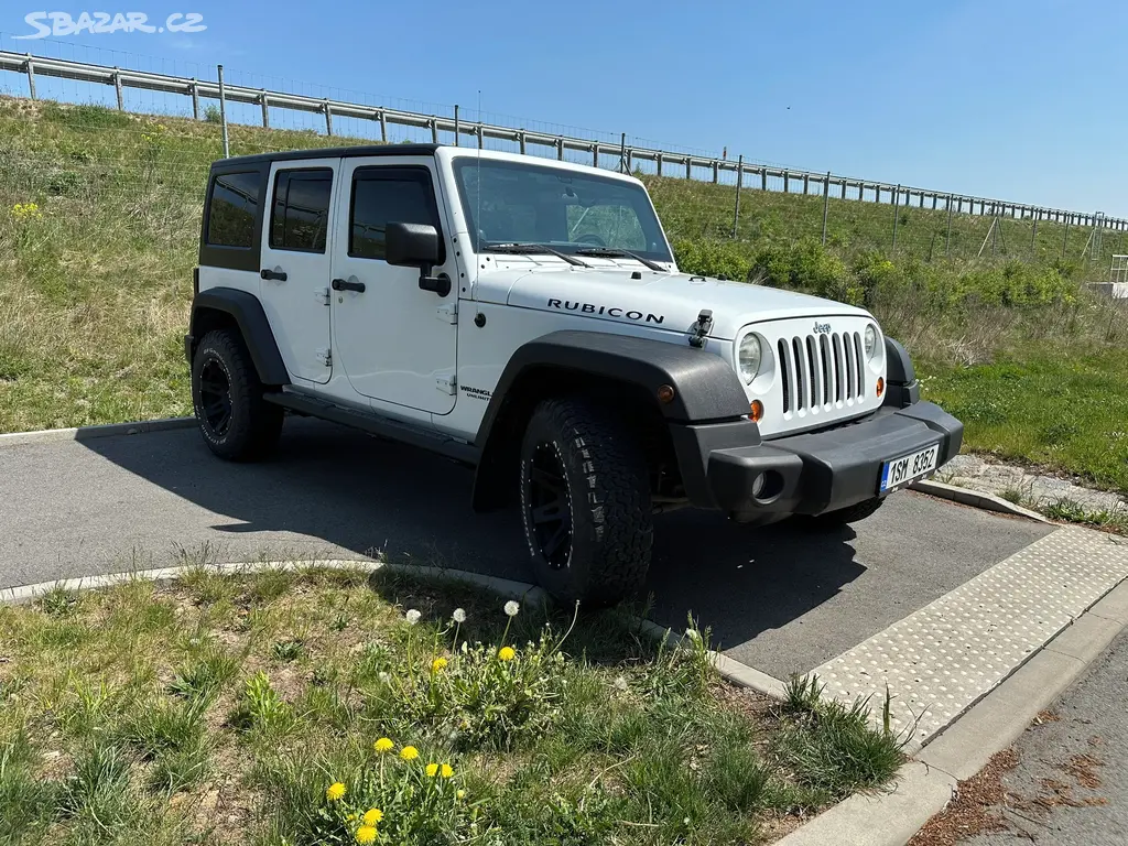 Jeep Wrangler Rubicon 3.8 V6 (JK, 2011) 86.000 km - fotka 4