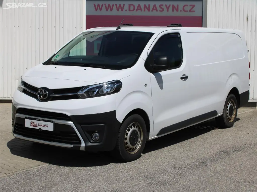Toyota Proace, 2,0 D-4D L2 Comfort 1.majitel