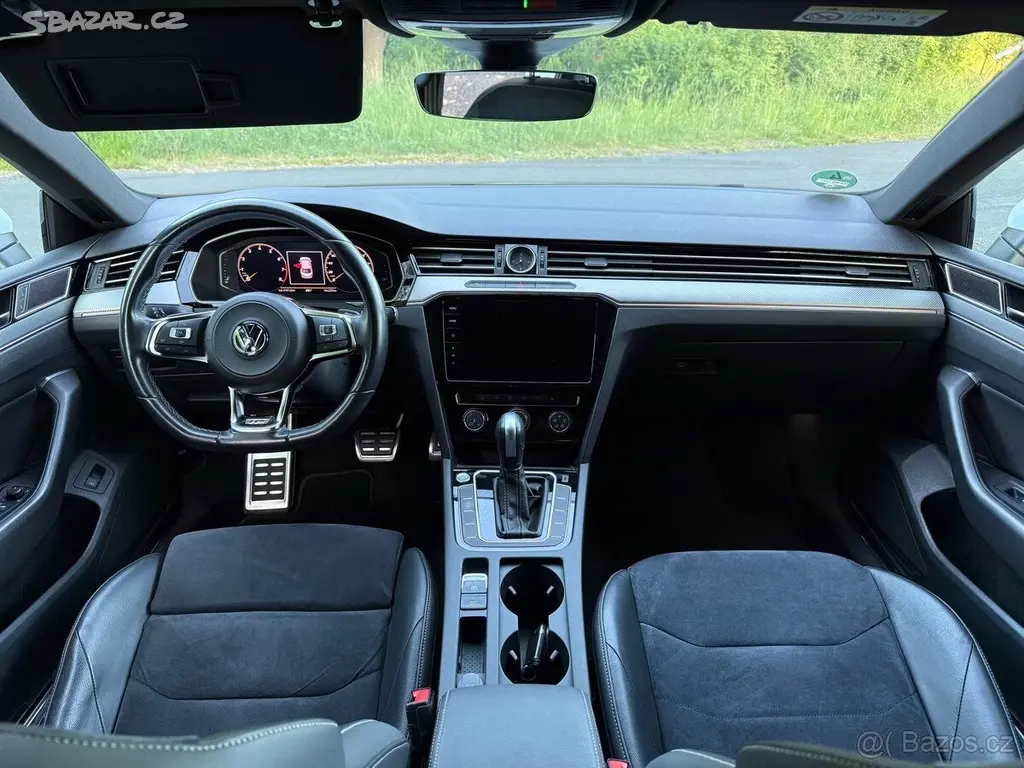 Volkswagen Arteon 2,0 TSI DSG 140 kW - fotka 4