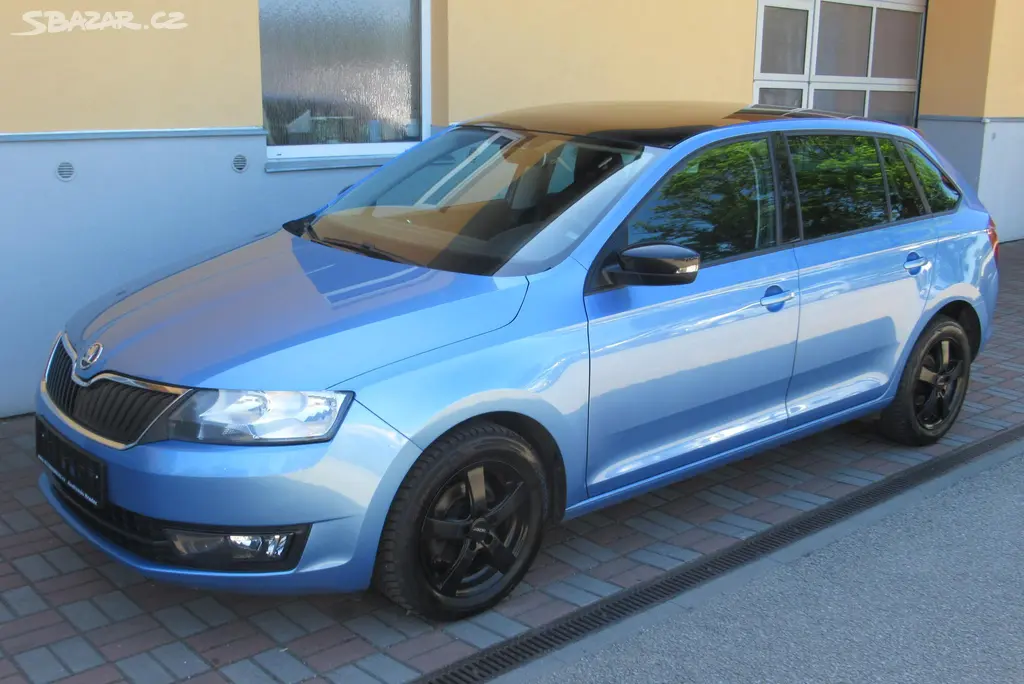 Škoda Rapid, 1.4TDI AUT.KLIMA PANORAM TAŽNÉ - fotka 4
