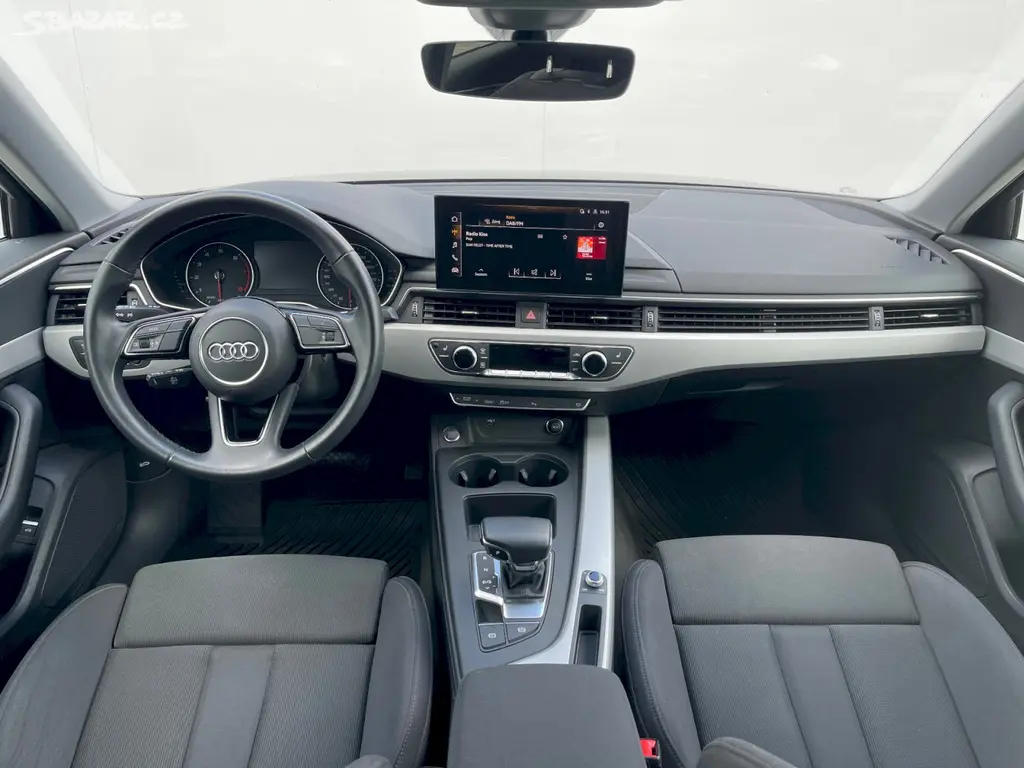 Audi A4, 2.0 35 TFSI 110 kW S-tronic S- - fotka 5