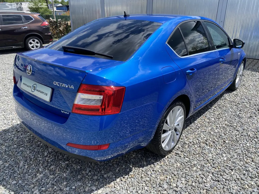 Škoda Octavia 2.0TDi L+K CZ WEBASTO 135TKM - fotka 4