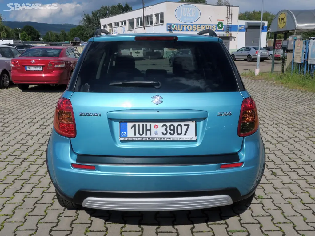 Suzuki SX4 1.6 VVTi 79 kW 4x2 - fotka 5