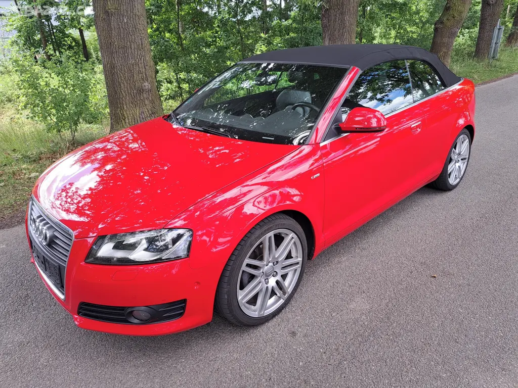 Audi A3 1.8 i, Cabrio, velmi pěkné.