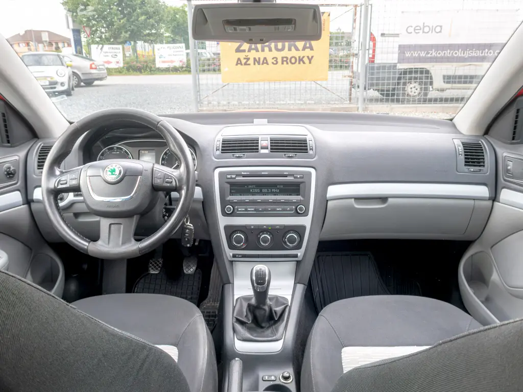 Škoda Octavia ČR 1.4TSI 90KW TAŽNÝ - fotka 5