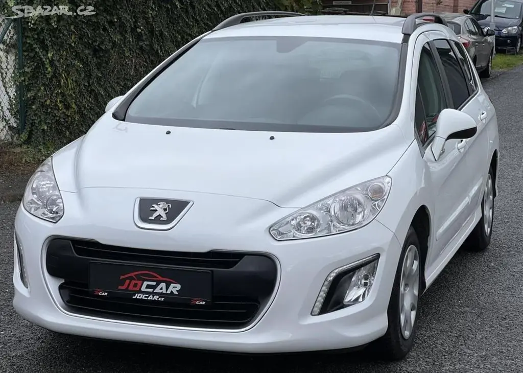 Peugeot 308 1.6HDi KOUPENO V ČR odp.DPH manuální