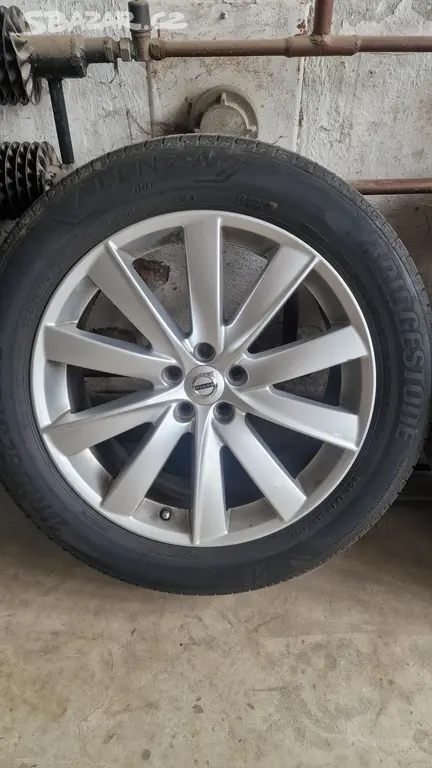 Kola na Volvo XC90 verze 1 i 2 - fotka 2