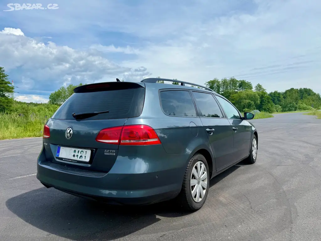 Volkswagen Passat B7 Variant TDI - fotka 4