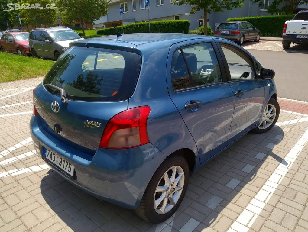 Toyota Yaris 1.3 VVTI -64kw, r.2007 Klimatizace. - fotka 2