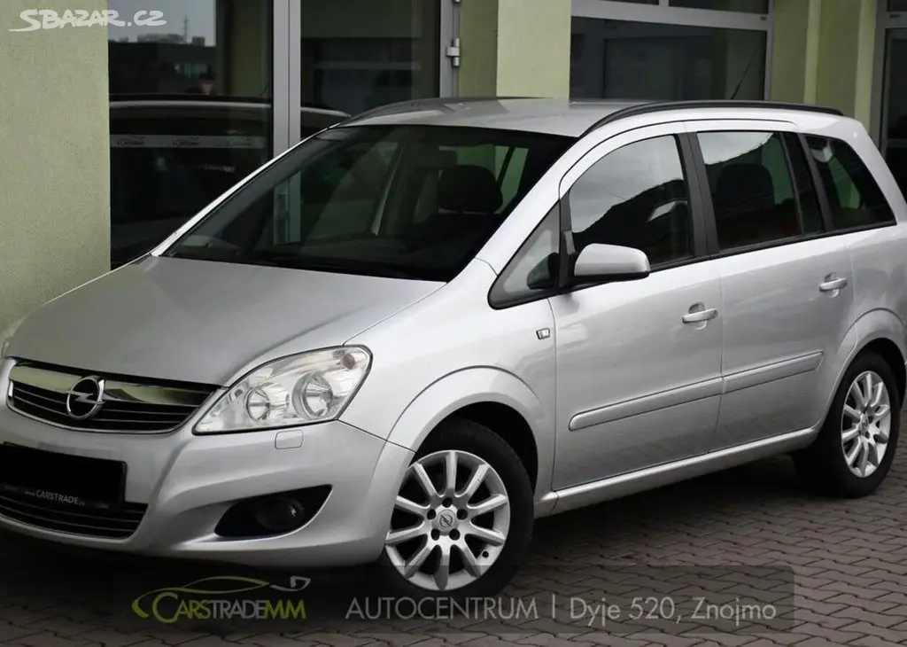 Opel Zafira 1.8i VYHŘ. SEDAČKY TAŽNÉ 7MÍST 103 kw
