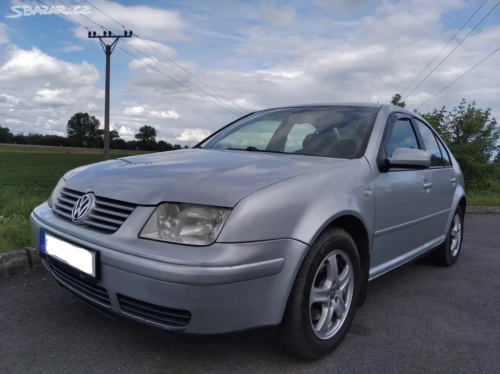 Volkswagen Bora 1.6-81kw