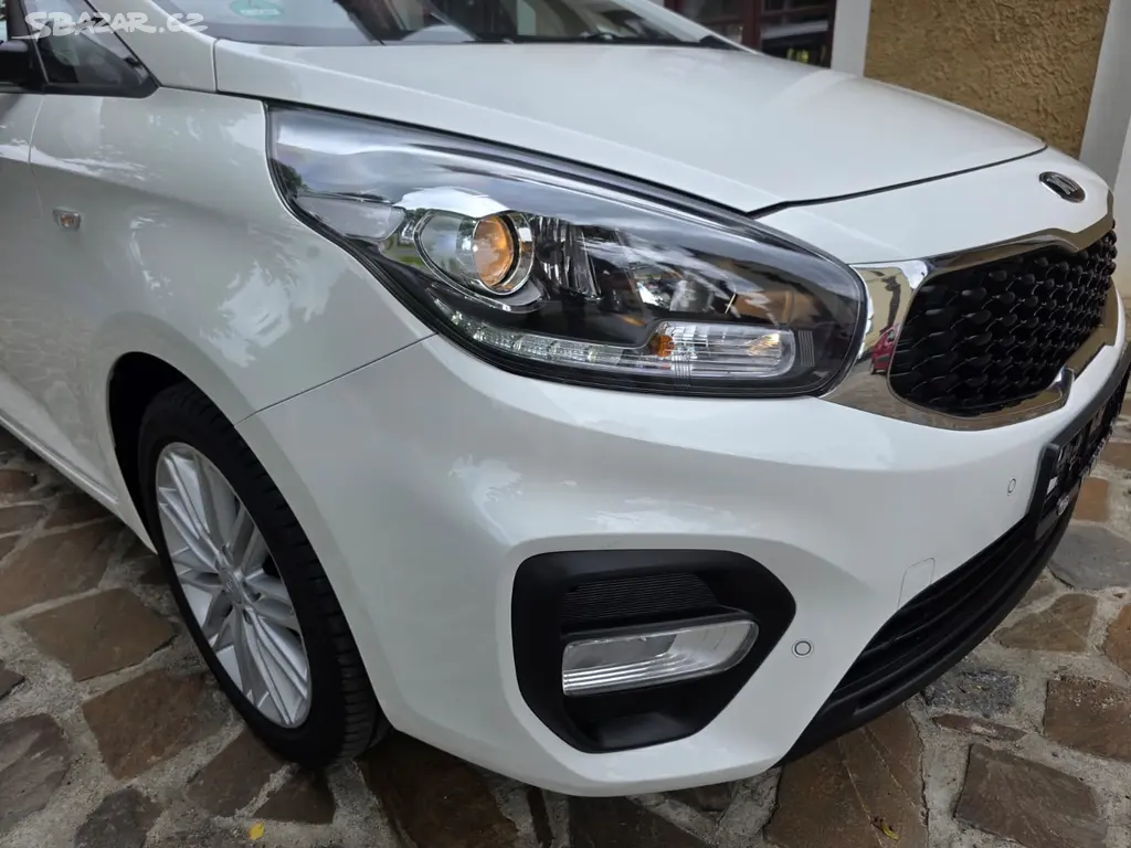 Prodám Krásnou Kia Carens 1.6 Ben - fotka 3