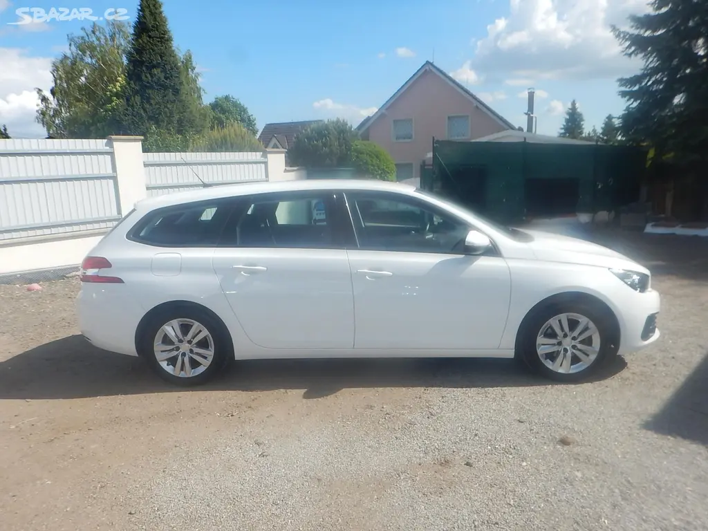 Peugeot 308, 1.5 Hdi 96 kw - fotka 5