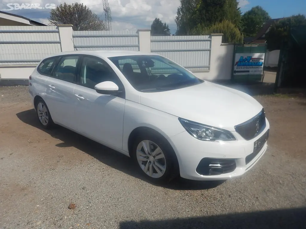 Peugeot 308, 1.5 Hdi 96 kw - fotka 4