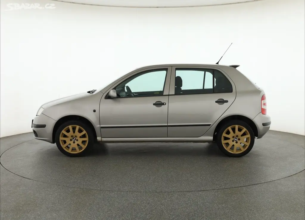 Škoda Fabia, 1.2, Elegance, Klima - fotka 3