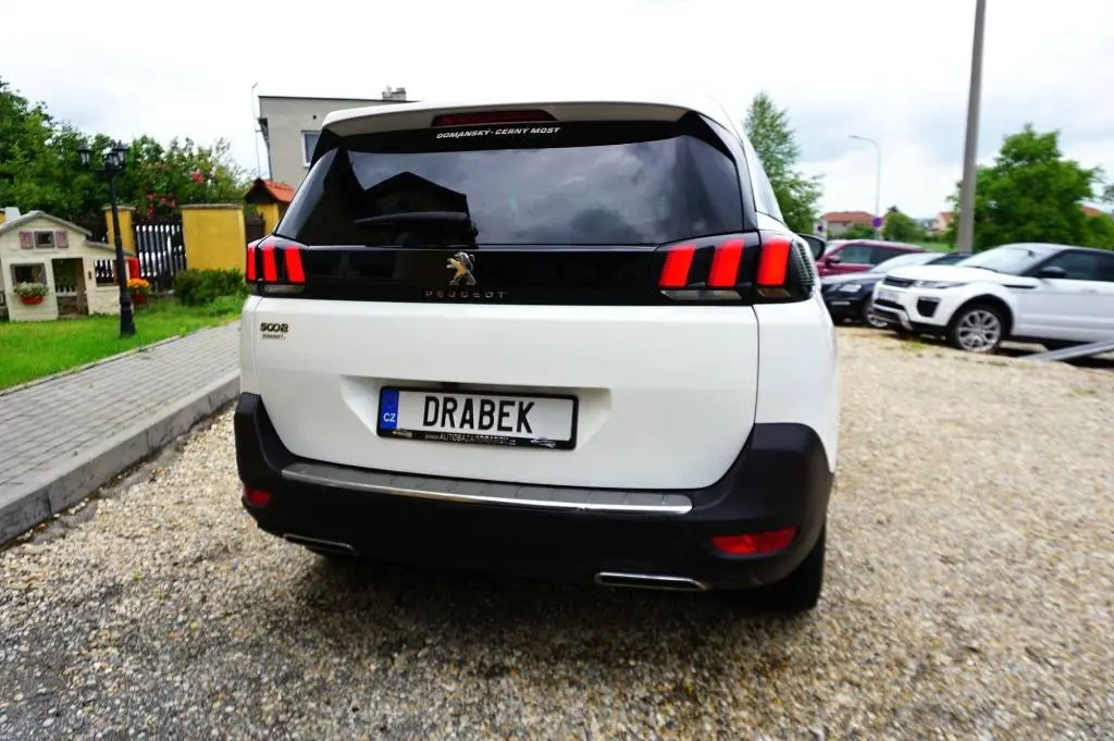 Peugeot 5008, 5008 ALLURE 1,5 HDI 96 kW - fotka 6