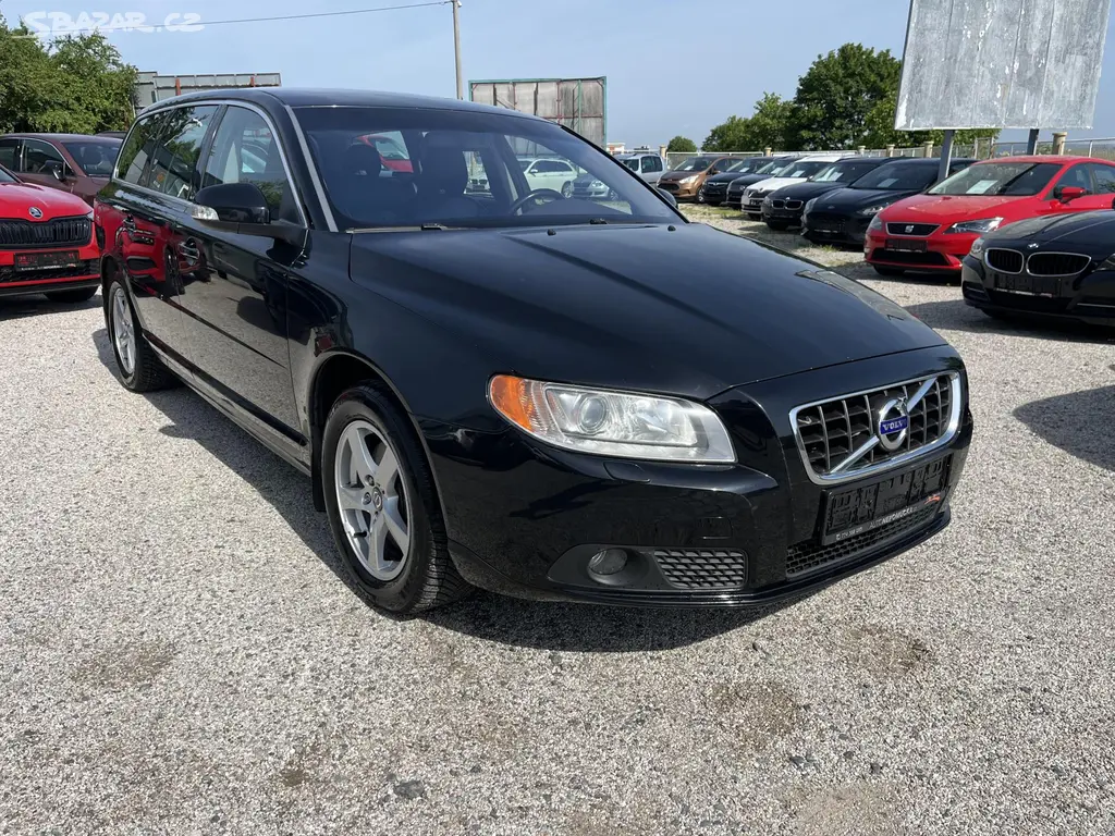 Volvo V70, 2.4D5 151KW Bohatá výbava