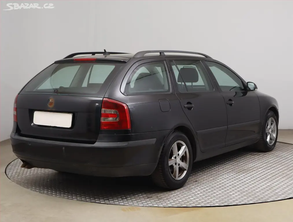 Škoda Octavia, 2.0 TDI, Serv.kniha, Klima - fotka 5