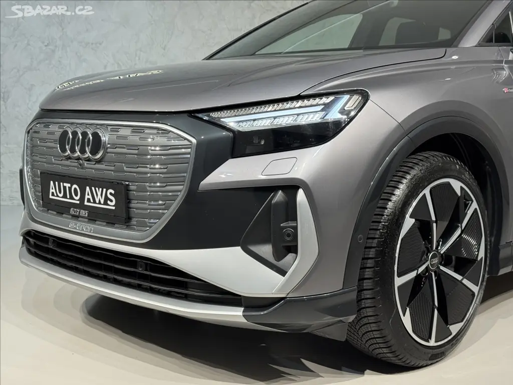 Audi Q4 e-tron, 40 S-Line LED Matrix Assist - fotka 5