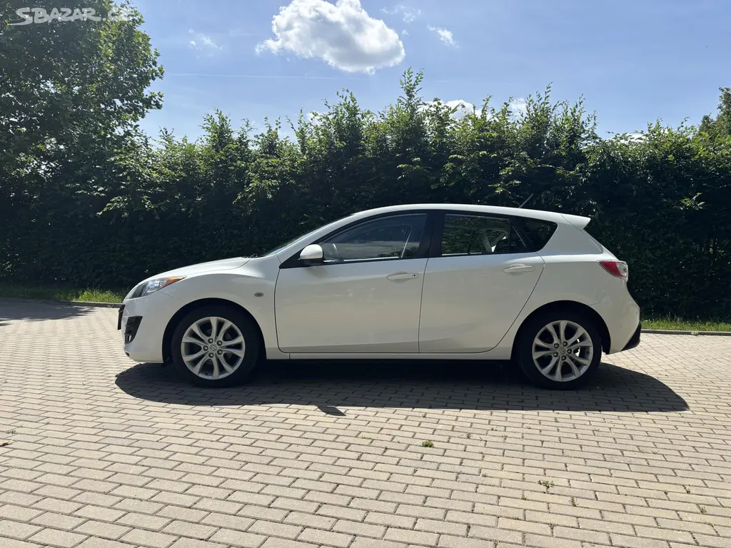 Mazda 3, 1.6 Active Plus - fotka 4