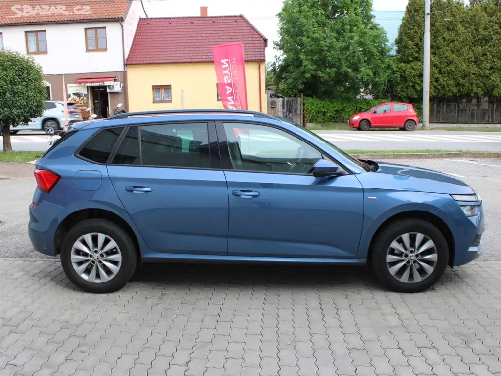 Škoda Kamiq, 1,0 TSI DSG Clever - fotka 3