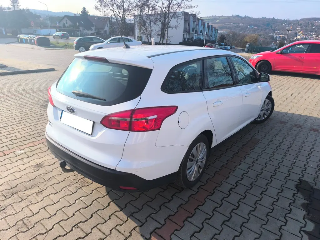 Ford Focus Turnier 1.5 TDCi Trend Plus - fotka 3