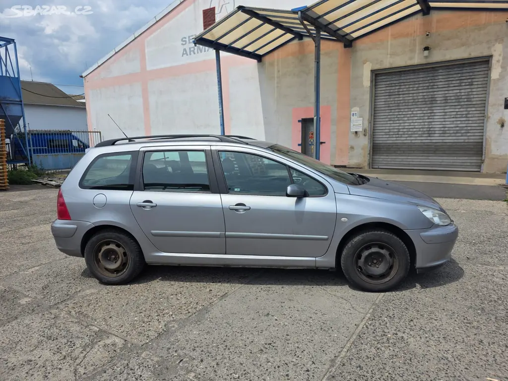 Peugeot 307 SW - fotka 4