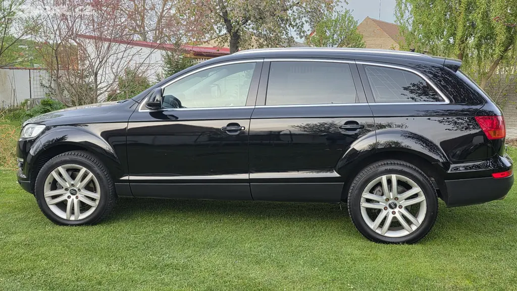 Audi Q7 , 2008, 176kw, 295000km - fotka 3