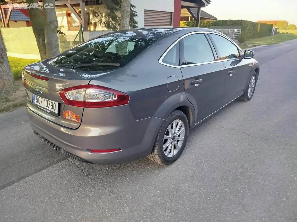 Ford Mondeo 1,6 SCTi 118kW, NOVÁ STK - fotka 3