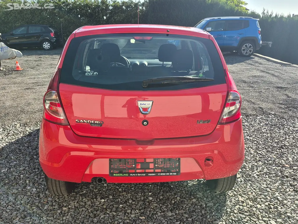 Dacia Sandero 1,2 i 16V klima - fotka 6